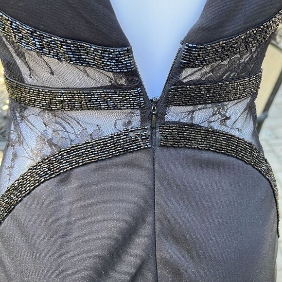 Sherri Hill black V Neck Black beaded lace gown size 4 - Picture 7 of 10